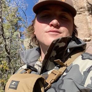 Meet your Posher, Clay